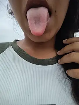 Snapshot of HOTSEXY_KAVYA chatting on August 5, 2026, 3:31 am HOTSEXY KAVYA online show from August 5, 2026, 3:31 am