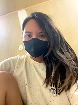 Snapshot of -Mie-xxx chatting on October 24, 2025, 11:39 am -Mie-xxx online show from October 24, 2025, 11:39 am