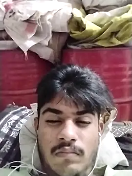 Snapshot of isisieueie chatting on October 4, 2025, 4:27 pm isisieueie online show from October 4, 2025, 4:27 pm