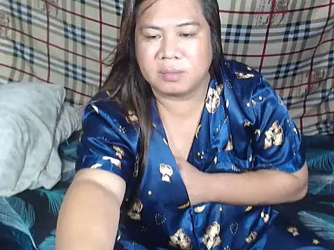 sexyh0tangel online show from December 1, 2025, 2:11 pm