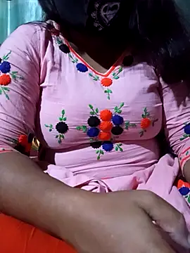 ANNA HOT111 online show from November 7, 2025, 9:09 am