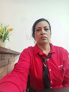 Snapshot of PAULA20- chatting on September 26, 2025, 1:48 pm PAULA20- online show from September 26, 2025, 1:48 pm