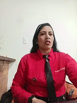 Snapshot of PAULA20- chatting on October 20, 2025, 3:01 pm PAULA20- online show from October 20, 2025, 3:01 pm