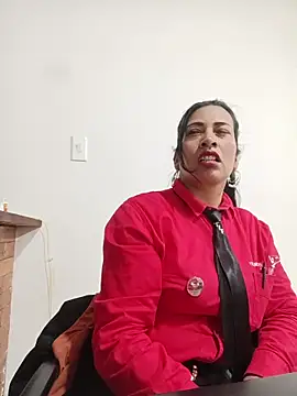 Snapshot of PAULA20- chatting on October 21, 2025, 2:29 pm PAULA20- online show from October 21, 2025, 2:29 pm