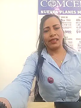 Snapshot of PAULA20- chatting on November 13, 2025, 4:06 pm PAULA20- online show from November 13, 2025, 4:06 pm