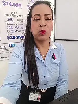 Snapshot of PAULA20- chatting on December 5, 2025, 12:58 pm PAULA20- online show from December 5, 2025, 12:58 pm