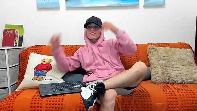 alex-golden online show from September 20, 2025, 4:19 pm