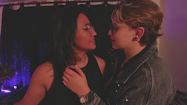 Snapshot of CrazyCakes_ chatting on September 12, 2025, 4:45 am CrazyCakes online show from September 12, 2025, 4:45 am