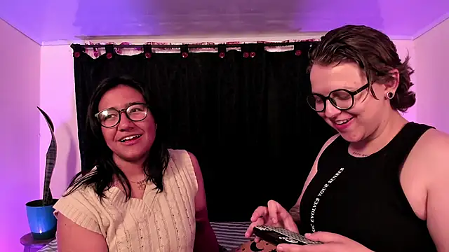 CrazyCakes  online show from March 6, 2026, 10:50 pm