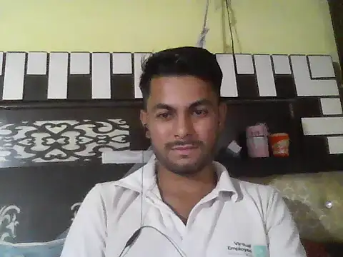 ursdreamperson online show from October 18, 2025, 8:15 am