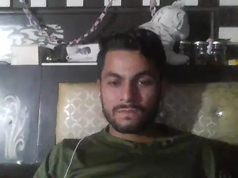 ursdreamperson online show from November 10, 2025, 1:21 pm