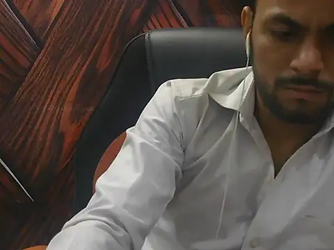 Snapshot of ursdreamperson chatting on June 4, 2026, 2:39 am ursdreamperson online show from June 4, 2026, 2:39 am