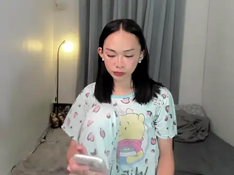 Mysterious tgirl online show from April 19, 2026, 10:14 am