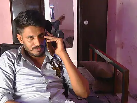Snapshot of krishjaat43 chatting on April 29, 2026, 8:29 am krishjaat43 online show from April 29, 2026, 8:29 am