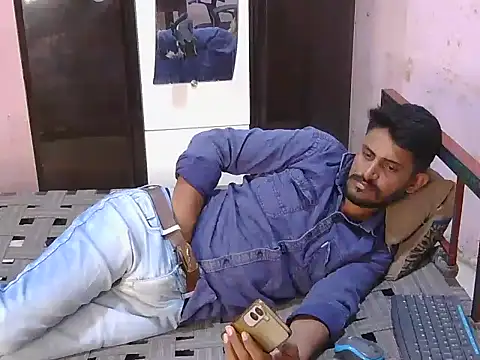 Snapshot of krishjaat43 chatting on May 3, 2026, 8:15 pm krishjaat43 online show from May 3, 2026, 8:15 pm