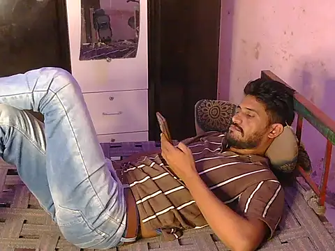 Snapshot of krishjaat43 chatting on May 11, 2026, 5:13 am krishjaat43 online show from May 11, 2026, 5:13 am