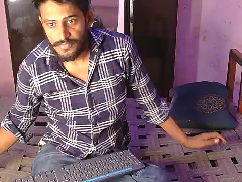 Snapshot of krishjaat43 chatting on June 1, 2026, 6:37 am krishjaat43 online show from June 1, 2026, 6:37 am