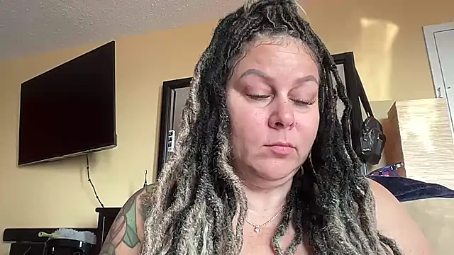 Snapshot of number1slut chatting on May 13, 2026, 12:35 pm number1slut online show from May 13, 2026, 12:35 pm