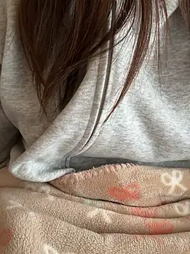 mayu06000 online show from February 17, 2026, 5:37 am