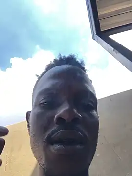 cuminsidebby online show from April 5, 2026, 9:28 am