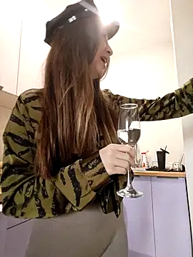 yourfavpsy  online show from October 30, 2025, 1:23 pm