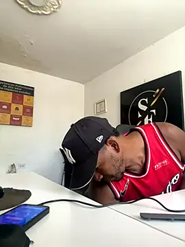 AndyCalifornia1 online show from September 26, 2025, 3:05 pm