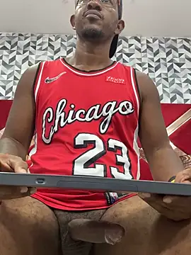 Snapshot of AndyCalifornia1 chatting on May 8, 2026, 3:17 pm AndyCalifornia1 online show from May 8, 2026, 3:17 pm