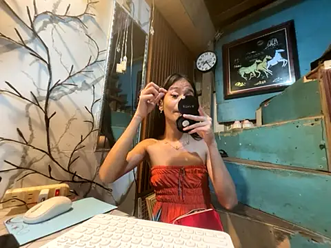 asya chris online show from December 1, 2025, 11:26 am