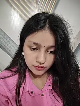Dipali143143 online show from June 13, 2026, 5:55 pm