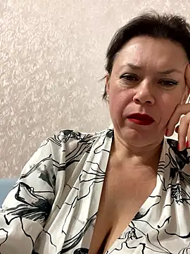 Snapshot of Kiravix chatting on January 16, 2026, 8:46 pm Kiravix online show from January 16, 2026, 8:46 pm