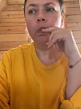 Snapshot of Kiravix chatting on March 22, 2026, 12:19 pm Kiravix online show from March 22, 2026, 12:19 pm