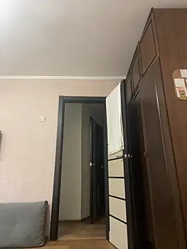 Snapshot of Kiravix chatting on April 6, 2026, 5:30 am Kiravix online show from April 6, 2026, 5:30 am