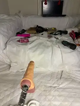 Ozge-SluttyScream69 online show from December 19, 2025, 11:34 pm