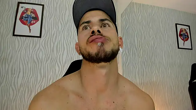 Snapshot of dylan_jacobx chatting on October 14, 2025, 11:05 pm dylan jacobx online show from October 14, 2025, 11:05 pm
