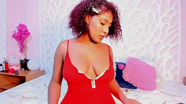 Snapshot of Emmadancer chatting on September 25, 2025, 10:13 pm Emmadancer online show from September 25, 2025, 10:13 pm