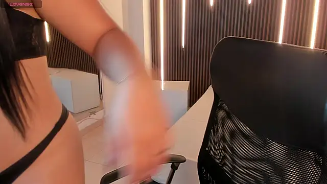 Snapshot of sofiacaramel chatting on November 20, 2025, 2:28 pm sofiacaramel online show from November 20, 2025, 2:28 pm