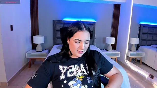 Snapshot of sofiacaramel chatting on December 1, 2025, 4:12 pm sofiacaramel online show from December 1, 2025, 4:12 pm