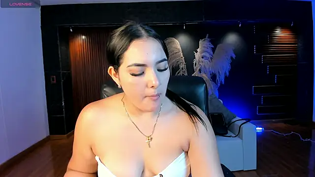 Snapshot of sofiacaramel chatting on December 14, 2025, 11:48 am sofiacaramel online show from December 14, 2025, 11:48 am