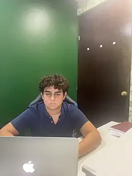 Thiagoforyou online show from November 18, 2025, 6:01 pm