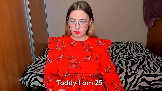 Snapshot of just_fucked777 chatting on September 25, 2025, 12:03 am just fucked777 online show from September 25, 2025, 12:03 am