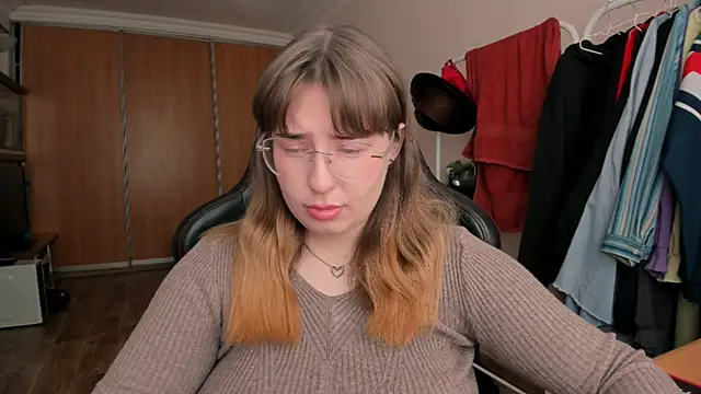 just fucked777 online show from May 28, 2026, 5:49 am