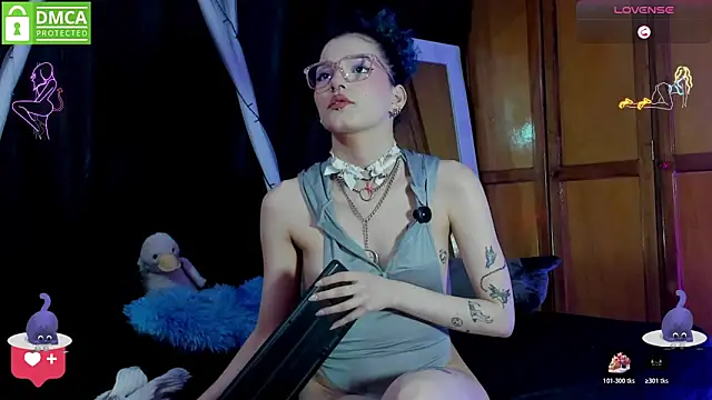 Bluedarkelf888 online show from January 7, 2026, 12:13 am