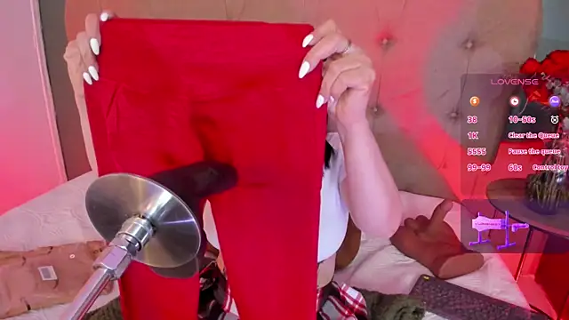 Karol Pagee online show from February 17, 2026, 3:36 am