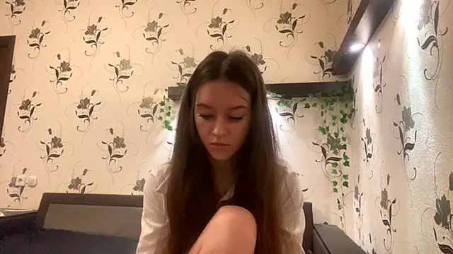 Snapshot of AshleyEady chatting on September 18, 2025, 9:17 pm AshleyEady online show from September 18, 2025, 9:17 pm