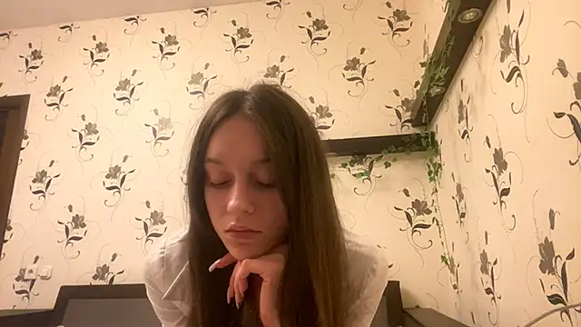 Snapshot of AshleyEady chatting on September 22, 2025, 10:01 pm AshleyEady online show from September 22, 2025, 10:01 pm