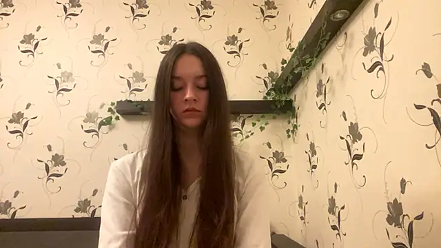 Snapshot of AshleyEady chatting on October 2, 2025, 9:22 pm AshleyEady online show from October 2, 2025, 9:22 pm