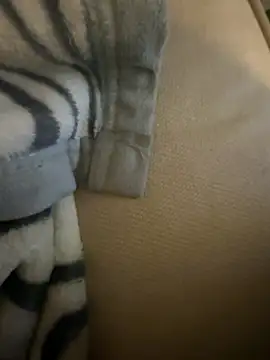 Simon-xx online show from April 18, 2026, 1:53 am