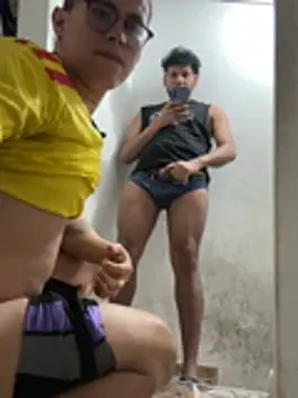 Snapshot of Kurtxxx22 chatting on July 12, 2026, 5:20 am Kurtxxx22 online show from July 12, 2026, 5:20 am
