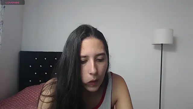 lilacream online show from September 22, 2025, 2:30 pm