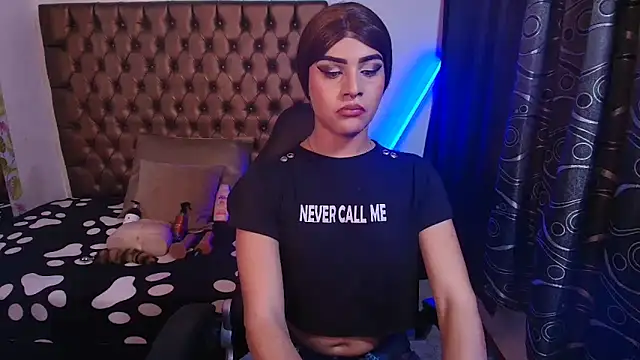 lailahdark online show from March 25, 2026, 8:48 pm